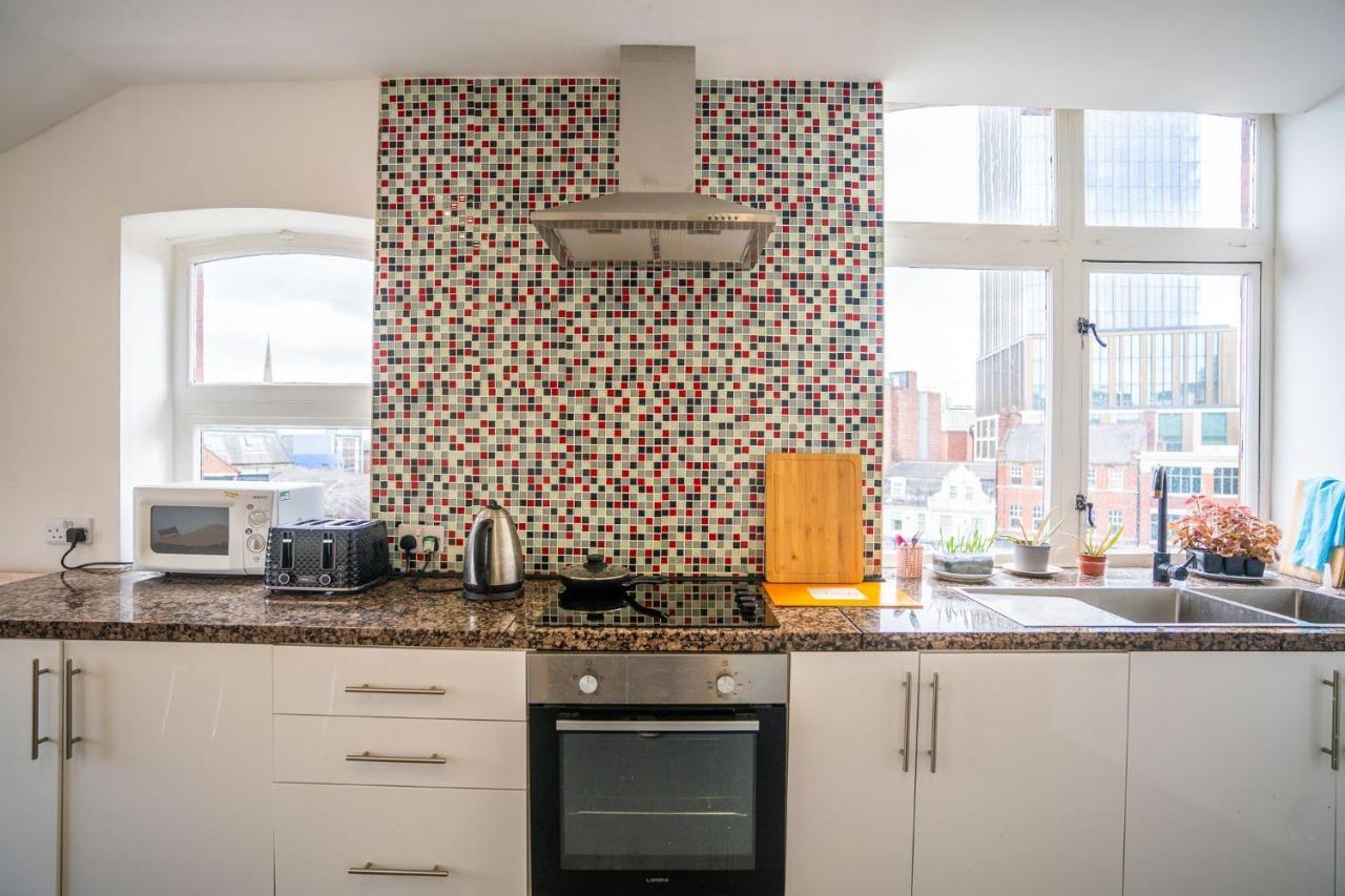 Apartment Chinatown 303 Newcastle upon Tyne Bagian luar foto